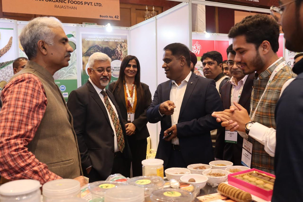 With Mr. Manoj Ahuja, former Agriculture Secretary, and the former APEDA Chairman