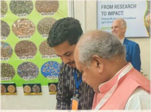 With Hon. Narendra Singh Tomar, former Union Minister of Agriculture